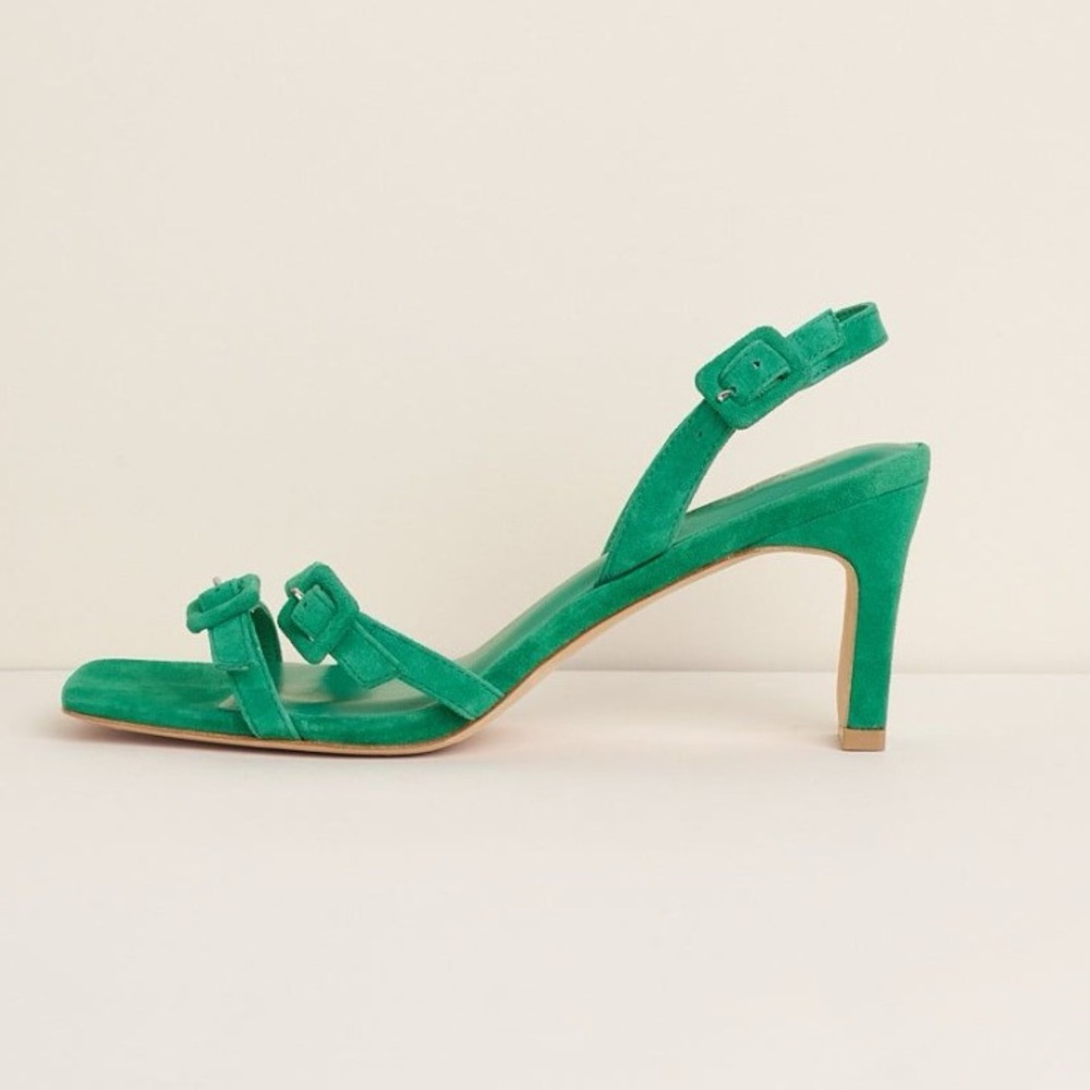 NIB Charlotte Stone Suede Kaylin Strappy 3” Heel Sandal in Kite Hot Green 💚❇️